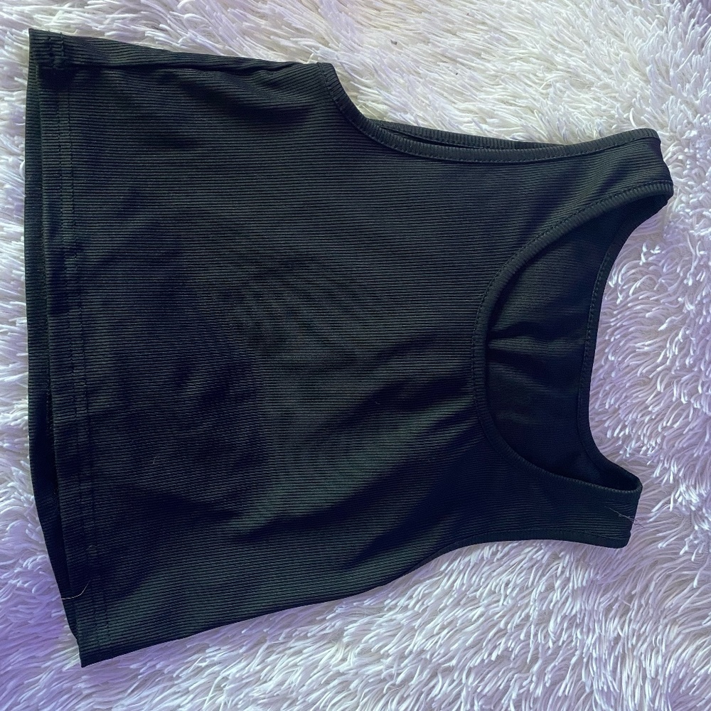 Black ribbed tank top